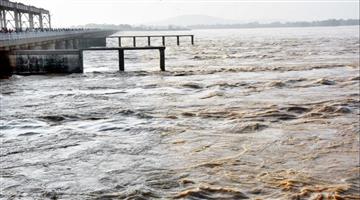 Khabar Odisha:odisha-fourth-minor-flood-mahanadi-munduli-8-lakh-cusecs