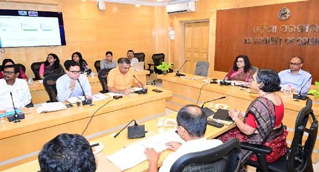 Khabar Odisha:odisha-reviews-water-projects-18737-small-drinking-water-projects-completed-target-oct-2026