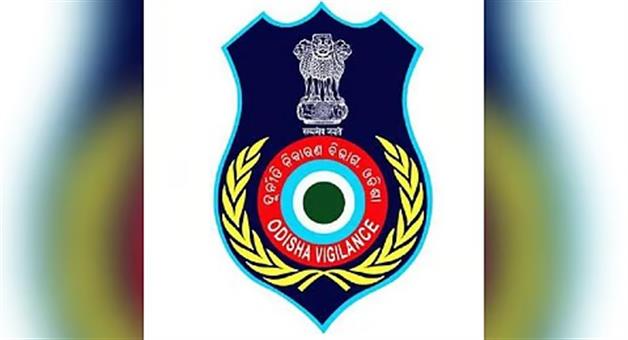 Khabar Odisha:odisha-vigilance-nabs-police-asi-while-taking-bribe-in-balasore