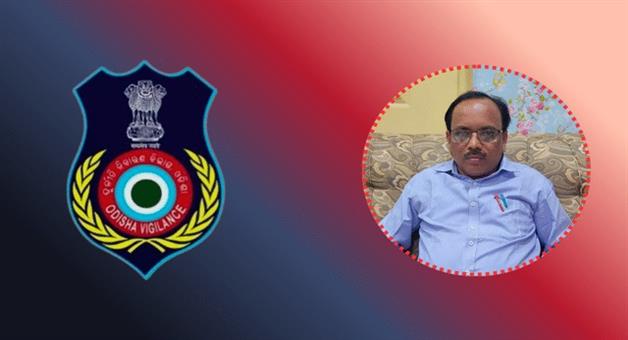 Khabar Odisha:odisha-vigilance-nabs-former-tusura-pacs-secretary-in-rs-42-31-lakh-paddy-funds-scam