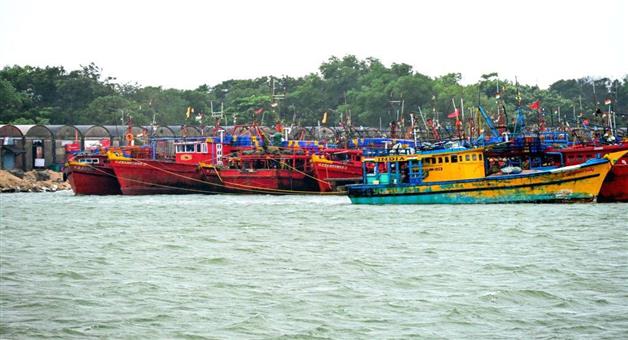 Khabar Odisha:omfa-warns-not-to-fishing-from-paradeep-due-to-disel-price-hike