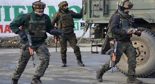 Khabar Odisha:one-constable-killed-in-terror-attack-in-anantanag