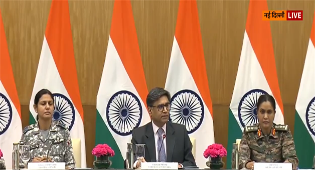 Khabar Odisha:operation-sindooor-indian-army-says-pakistan-is-using-civil-airliner-as-a-shield-during-missile-attack