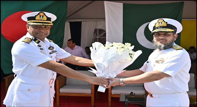 Khabar Odisha:pakistan-navy-ship-reached-at-bangladesh