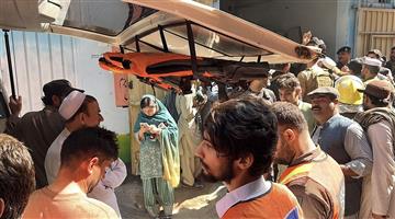Khabar Odisha:pakistan-school-roof-collapse-kills-29-more-deaths-feared