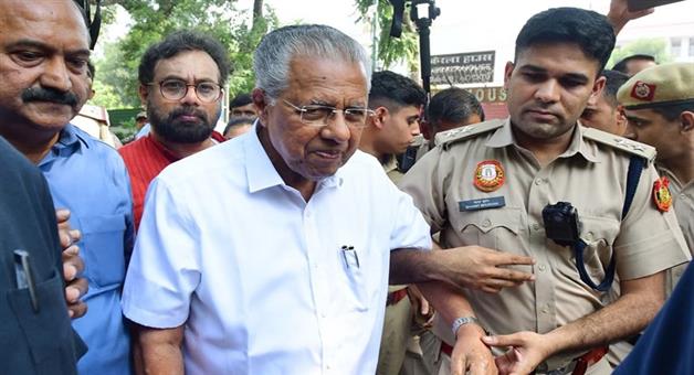 Khabar Odisha:pinarayi-vijayan-summoned-ed-cmrl-money-laundering-case-kerala
