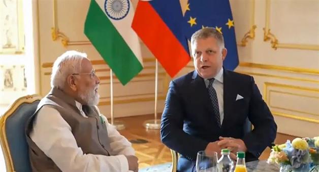 Khabar Odisha:pm-modi-robert-fico-meeting-slovakia-defense-ai-cooperation