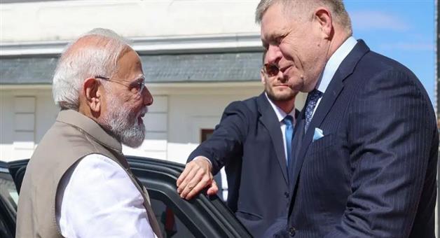 Khabar Odisha:pm-modi-slovakia-visit-robert-fico-political-miracle-statement