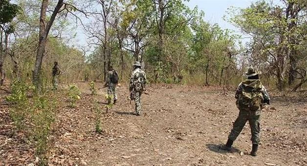 Khabar Odisha:police-maoist-exchange-of-fire-3-jawans-martyred