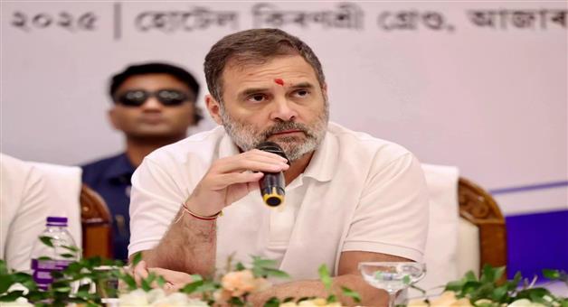 Khabar Odisha:rahul-gandhi-again-targets-eci-for-changing-the-tmc-logo-and-name