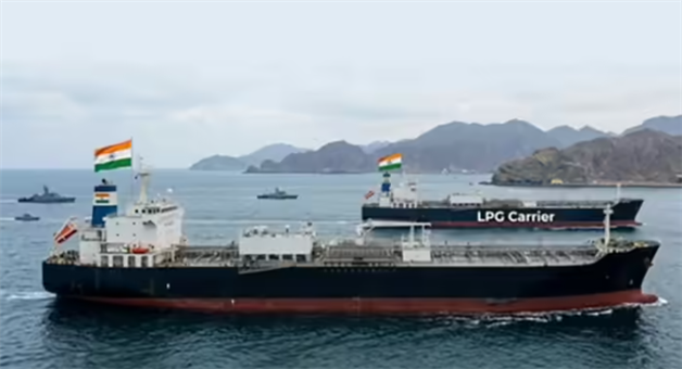 Khabar Odisha:relief-for-india-four-indian-ships-to-cross-strait-of-hormuz-lpg-crisis-update