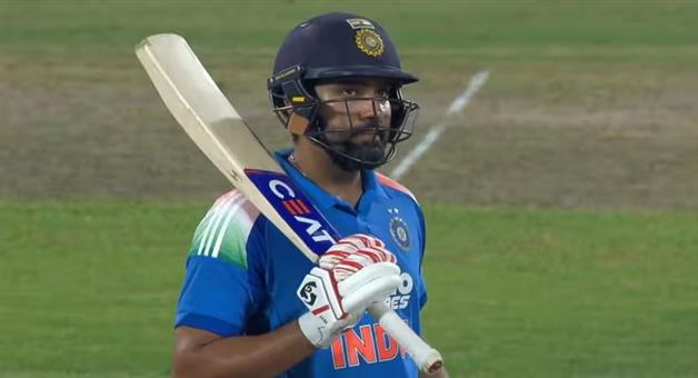 Khabar Odisha:rohit-sharma-12000-odi-runs-milestone-7th-batsman