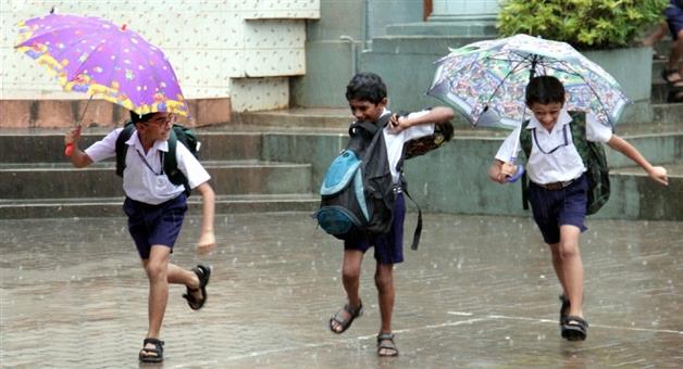 Khabar Odisha:school-closed-in-kandhamal