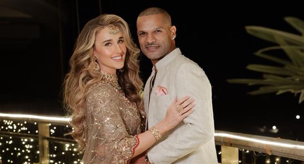 Khabar Odisha:shikhar-dhawan-and-sophie-shines-video-goes-viral