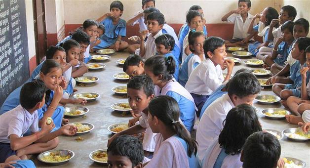 Khabar Odisha:students-will-be-given-fruits-instead-of-egg-in-midday-meal-in-schools