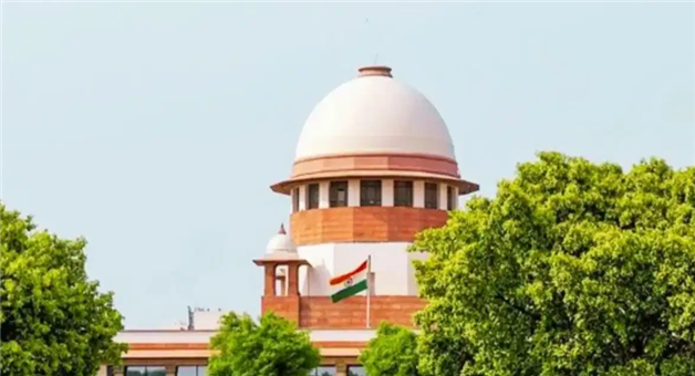 Khabar Odisha:supreme-court-notice-maharashtra-govt-marathi-mandatory-auto-taxi-drivers