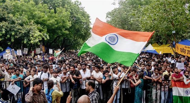 Khabar Odisha:supreme-court-orders-cancellation-of-all-firs-cjp-jantar-mantar-protest