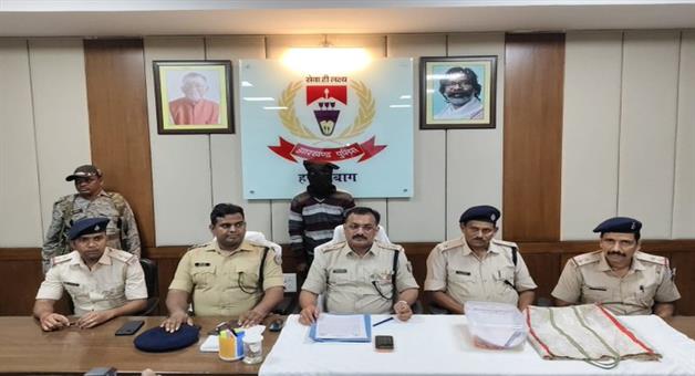 Khabar Odisha:top-cadre-mao-leader-sunil-ganju-arrested-by-jharkhand-police