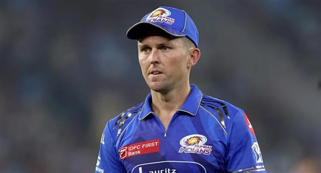Khabar Odisha:trent-boult-flop-on-ipl-2026