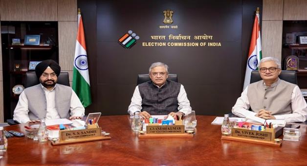 Khabar Odisha:two-election-commissioners-letter-to-cabinet-secretary-rti-revelation