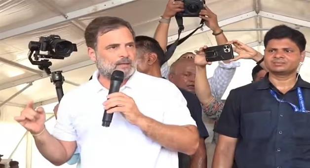 Khabar Odisha:two-separate-fir-field-against-rahul-gandhi