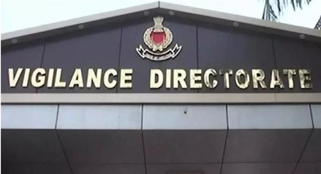Khabar Odisha:vigilance-arrest-4-forest-department-officials-for-embezzlement-of-80-lakhs-of-govt-fund