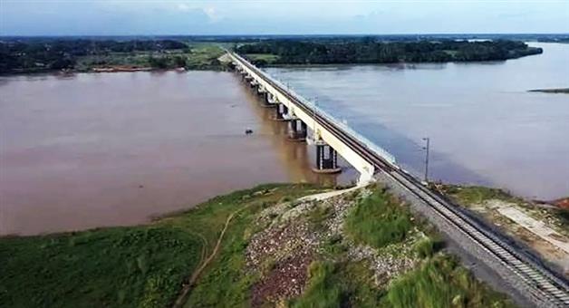 Khabar Odisha:youth-missing-after-jumping-into-luna-river-search-op-underway